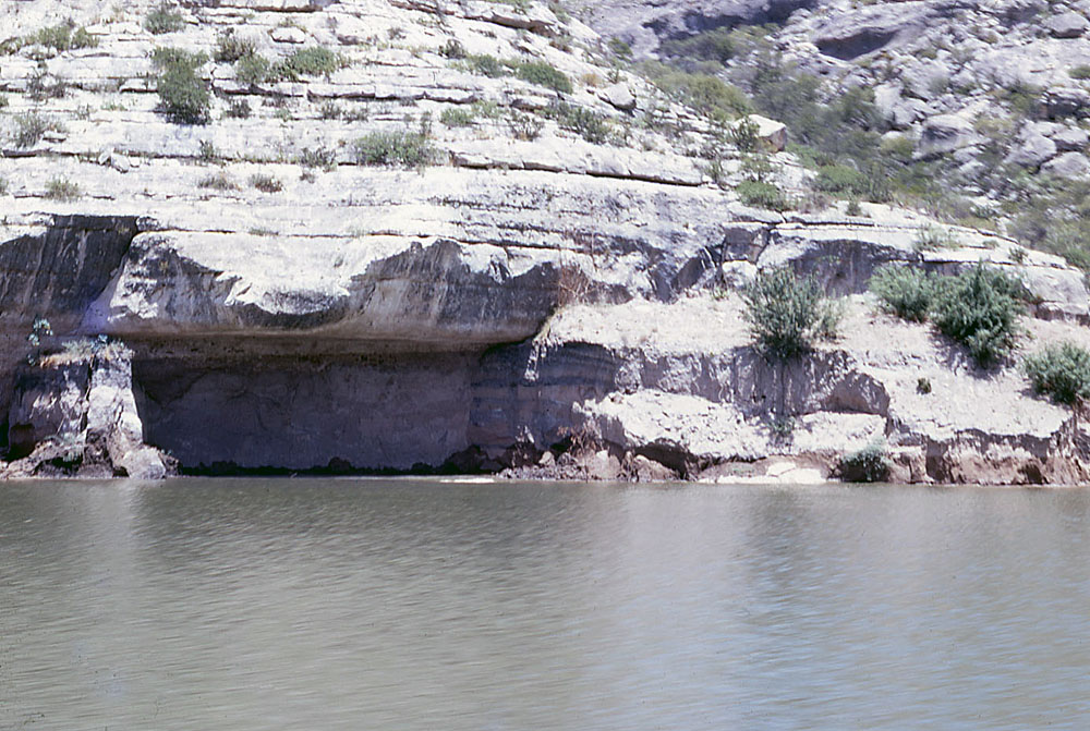 View of Arenosa disappearing below the waters of Amistad Reservoir in January 1970