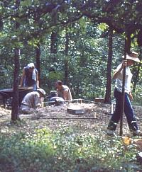 Beginning work at Feature 7, one of the most prominent "low heaps"-trash middens-at the Gilbert site. Left to right: Louise Caskey, Isabelle Lobdell (at screen), Bill Caskey (crouching), Charlie Smith, Jo Ann Parsons.
