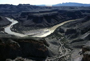 photo of the Rio Grande valley below and above the La Junta district 
