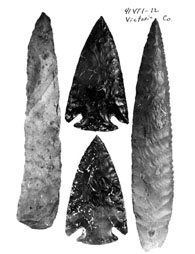 photo of dart points and knives