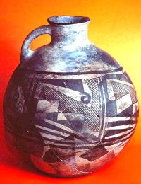 photo of a Chupadero Black-on-white jar